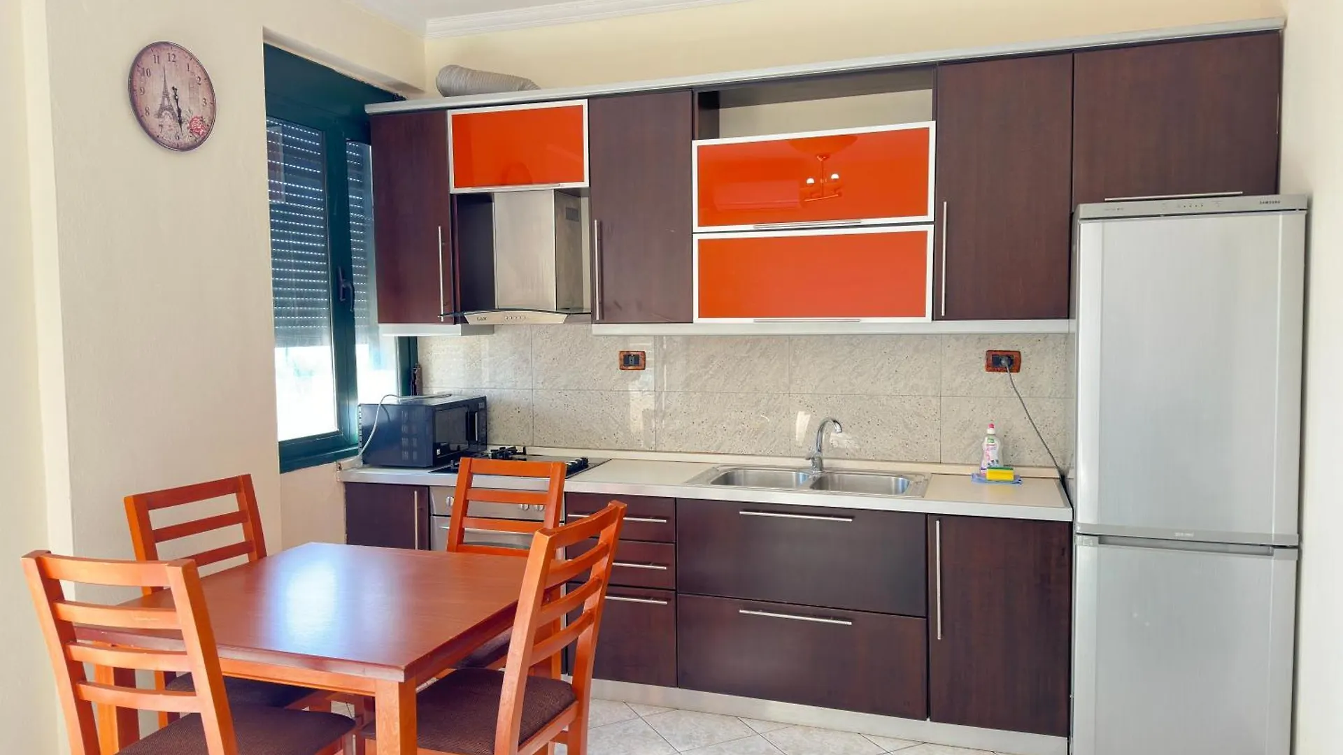 Jico Travel - Coli Apartment Vlore